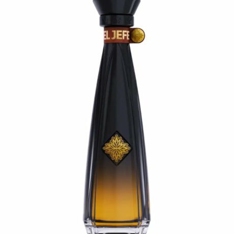 El Jefe Tequila Añejo 750mL